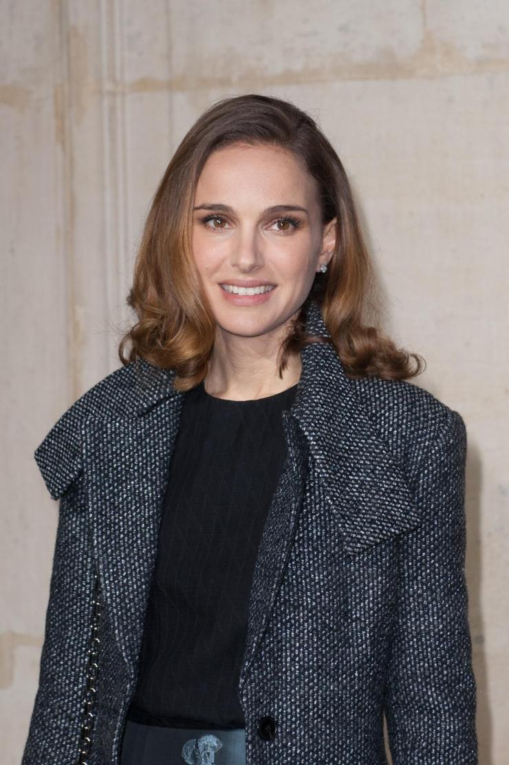 Natalie Portman - Christian Dior PE 2015 - Photo Briquet-Orban/ABACA - madame.lefigaro.fr