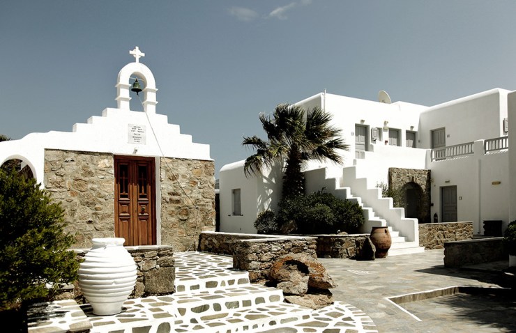 www.milkmagazine.net/mykonos-luxe-boheme-au-san-giorgio-hotel