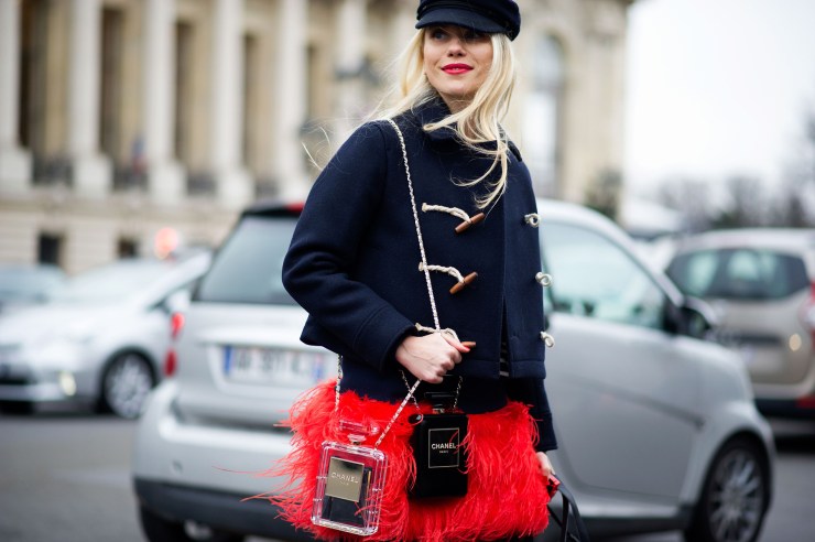 Micro bags trends - Chanel Bags - Perfume bottles - Eleonore Terzian Blog - eleonoreterzian.com