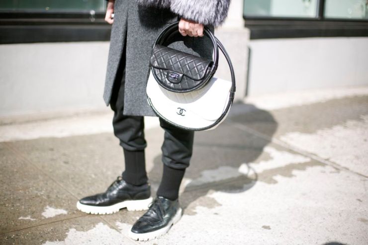 Syarhi Chanel - Mini Hoola Hoop Bag - NYFW - Eleonore Terzian Blog - eleonoreterzian.com