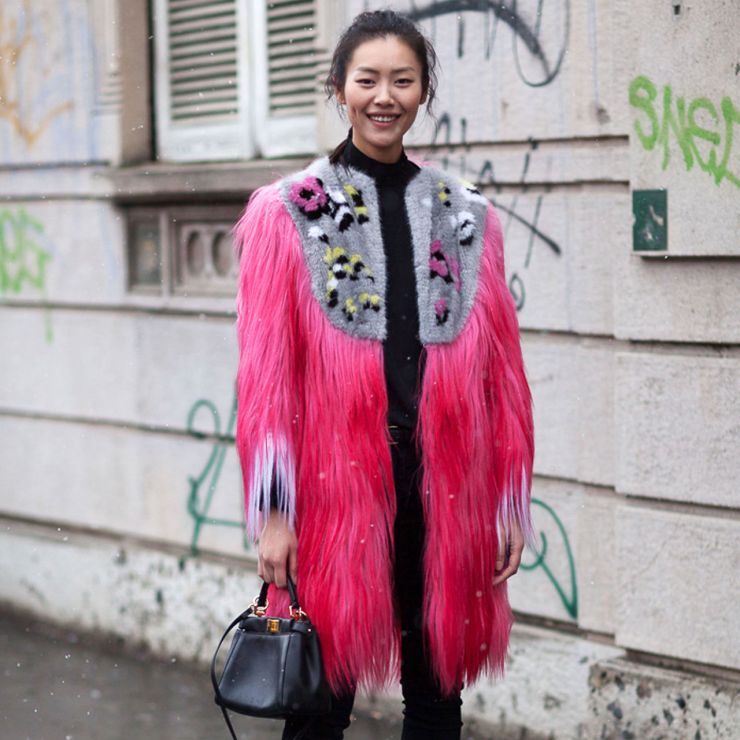 Candy Floss Fur - Milan street style pink fur / fourrure rose - fashionedited.wordpress.com