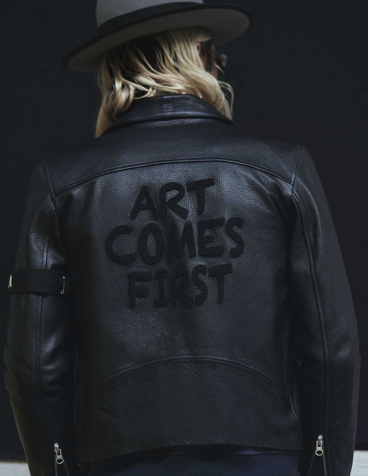 Street style - Art Comes first