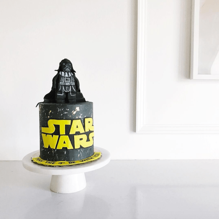 Jenna Rae + Ashley Nicole Instagram @jennaraecakes