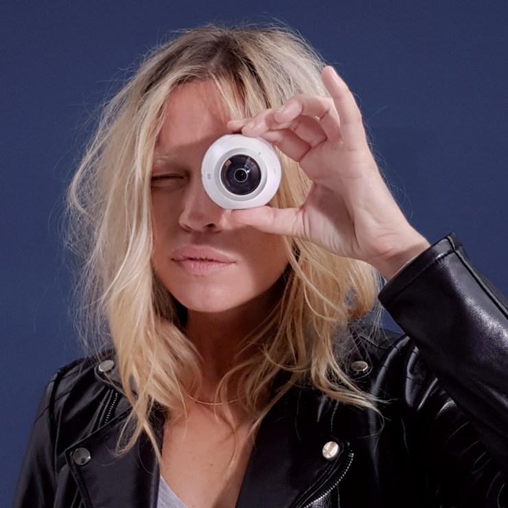 Margaux Lonnberg by L'Officiel