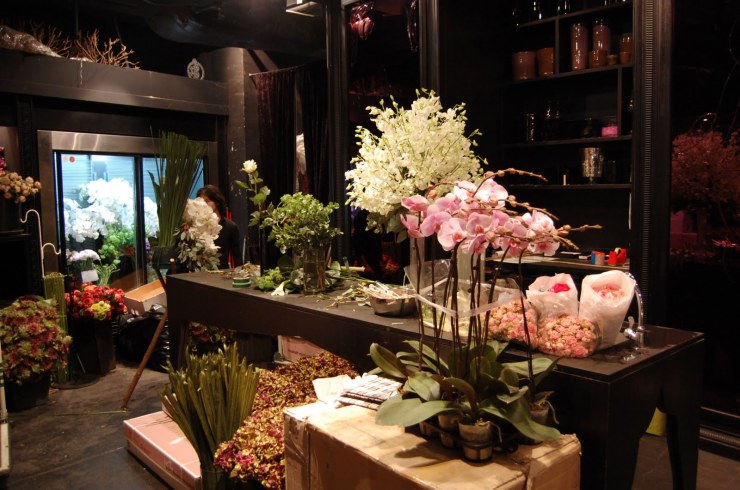 Agnes B Fleuriste - Hong Kong