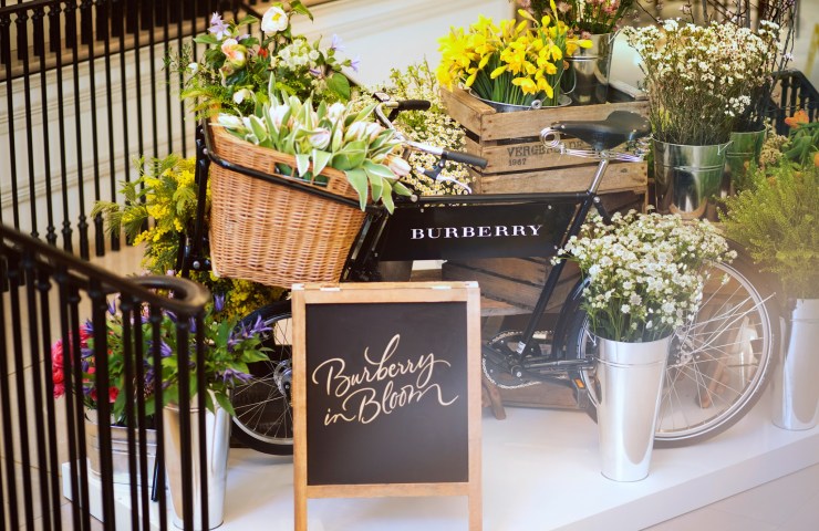 Burberry In Bloom - Pop up