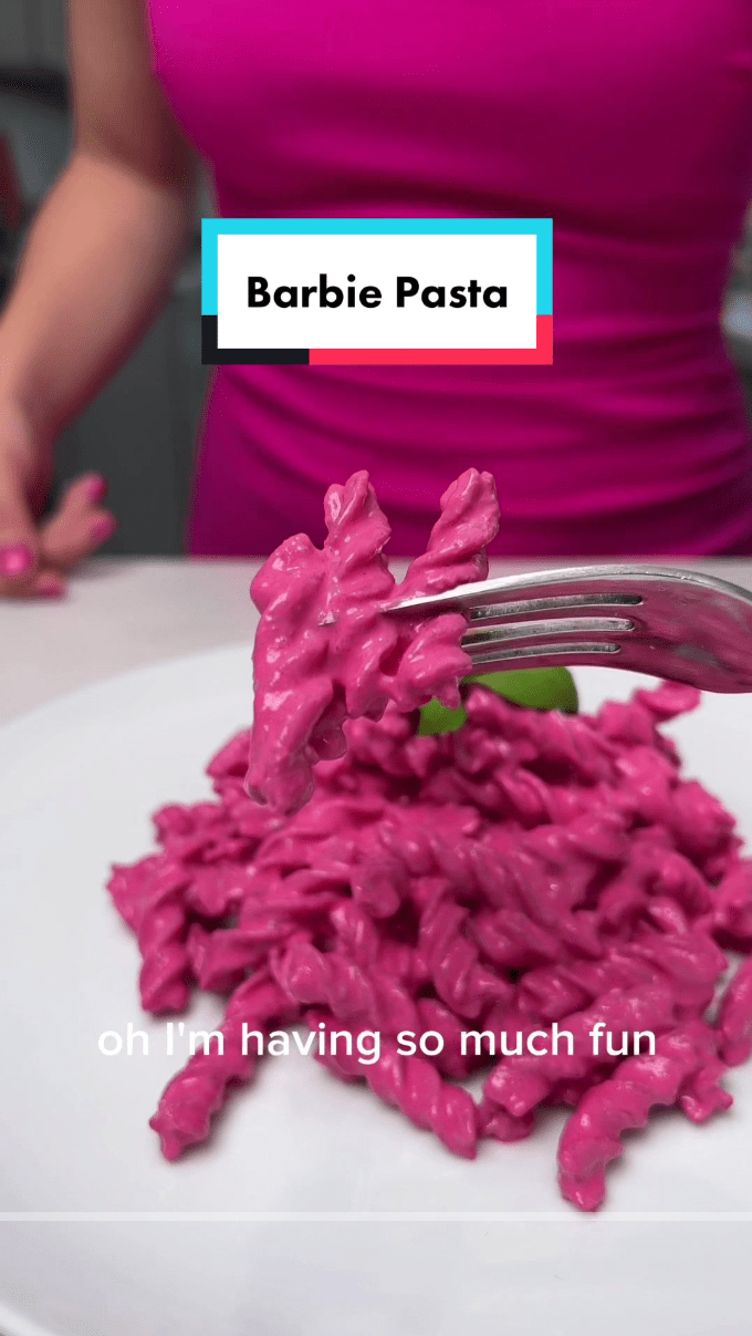 Barbie Pasta - Tik Tok @gtfoitsvegan_